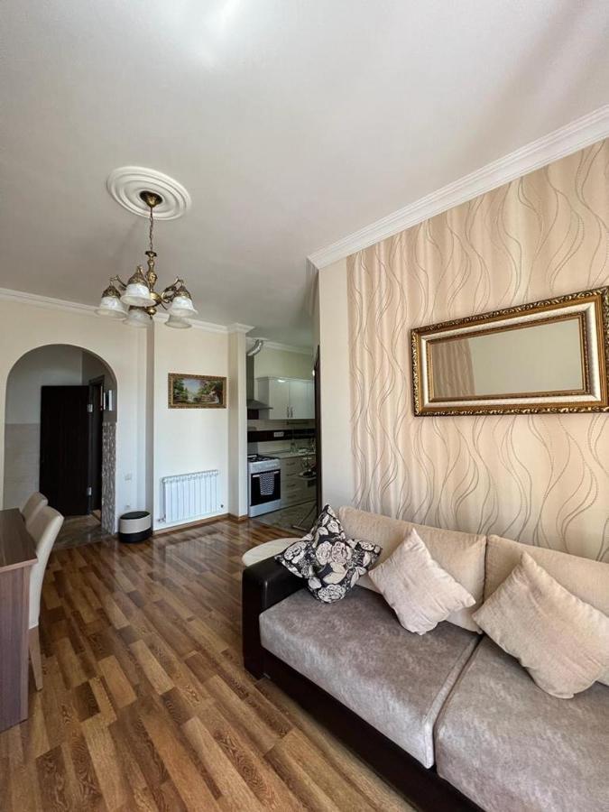 Gio Apartment Batumi Exterior photo