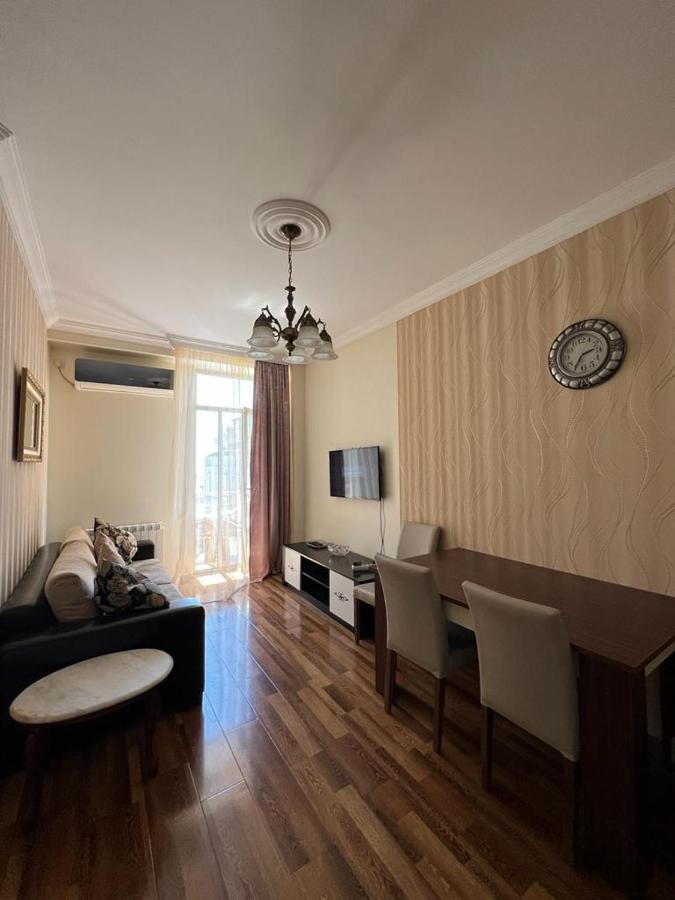 Gio Apartment Batumi Exterior photo