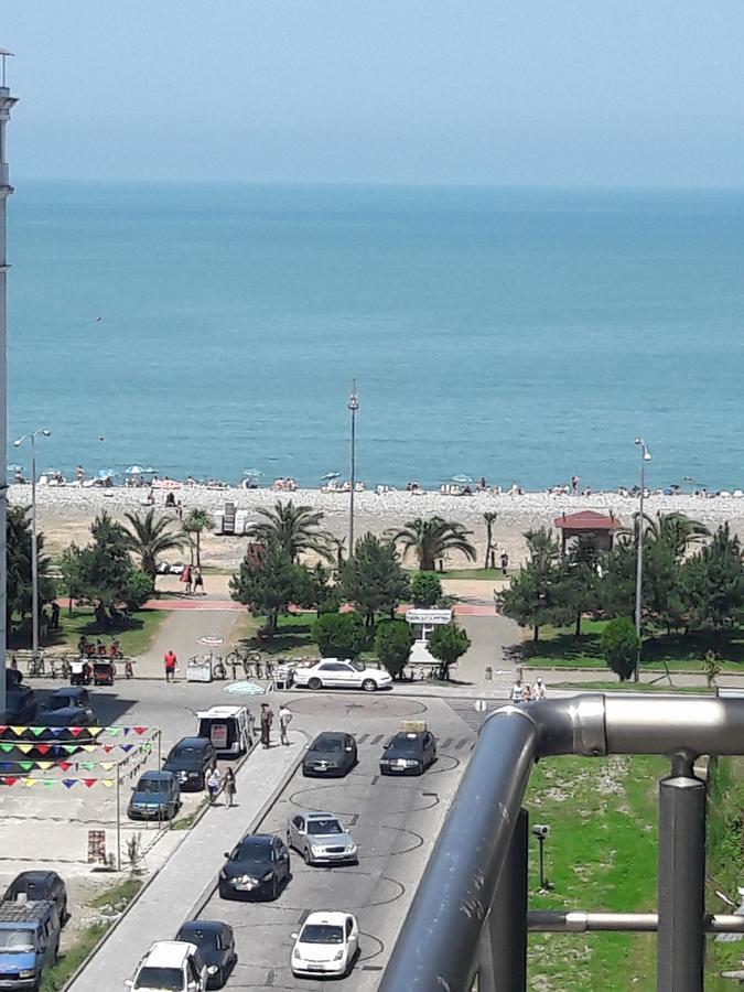 Gio Apartment Batumi Exterior photo