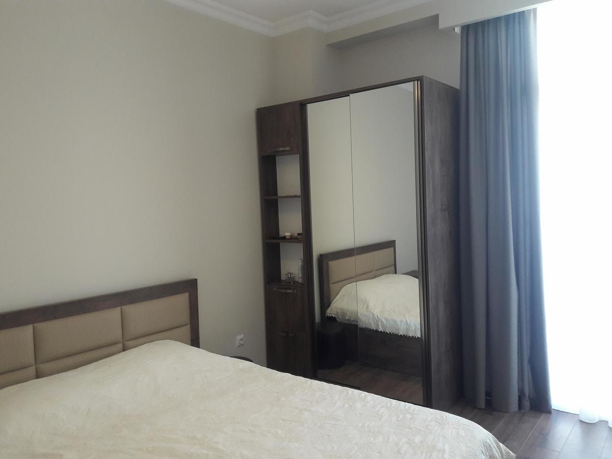 Gio Apartment Batumi Exterior photo