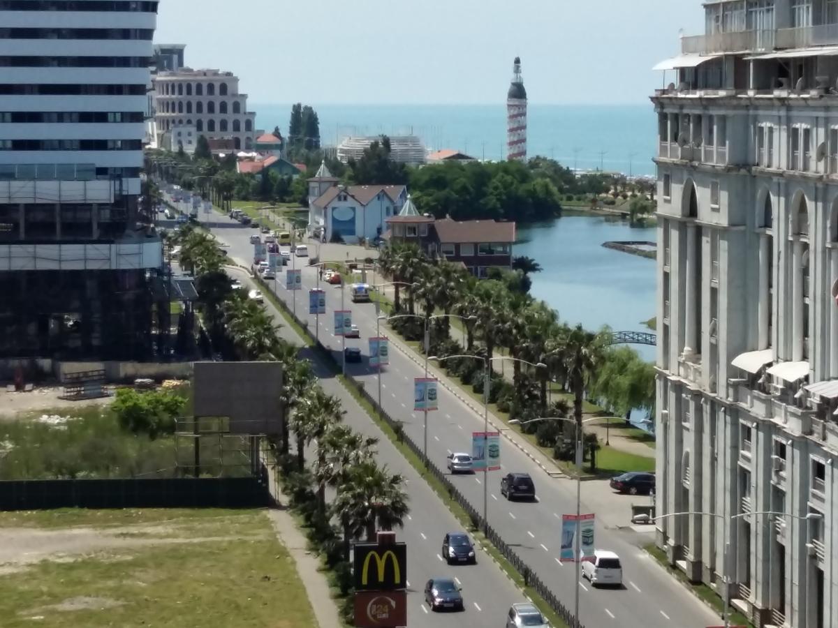 Gio Apartment Batumi Exterior photo